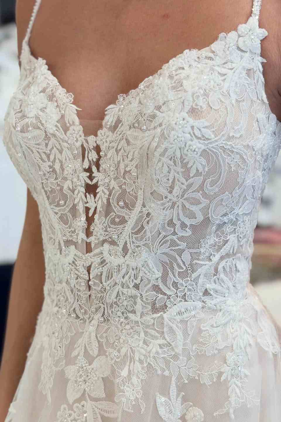 Lace Applique V Neck A Line Tulle Wedding Dress