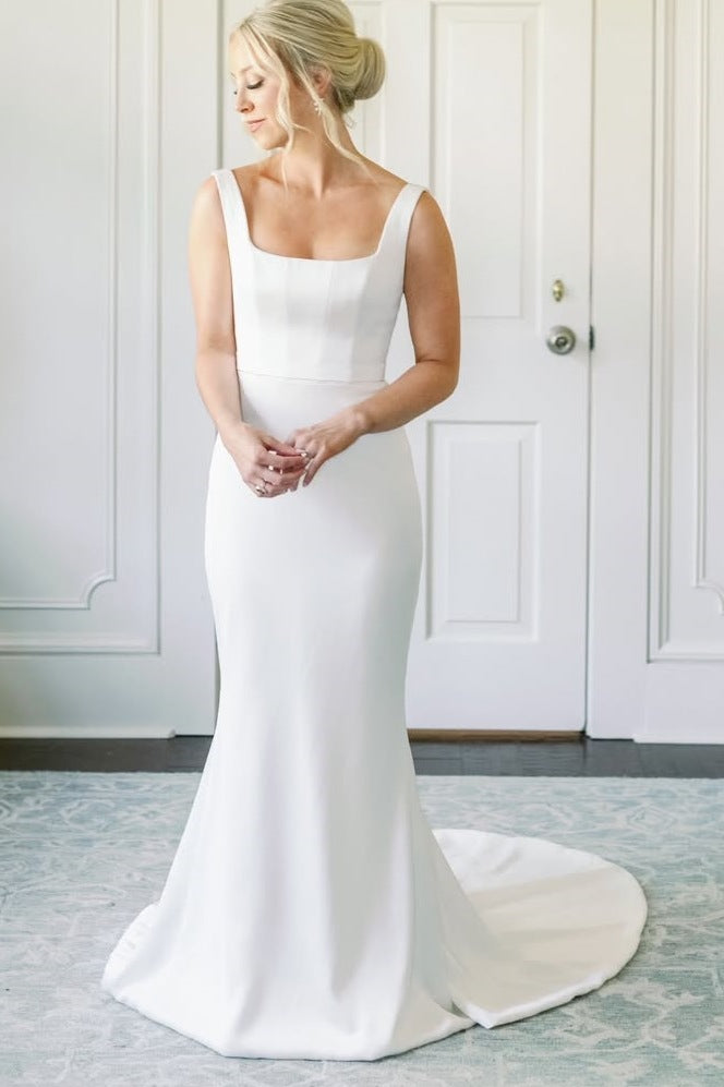 Minimalist Square Neck Satin Mermaid Wedding Gown