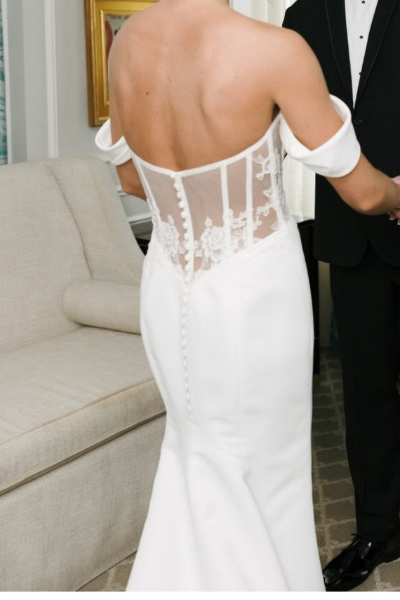 Off Shoulder White Mermaid Wedding Dress with Train