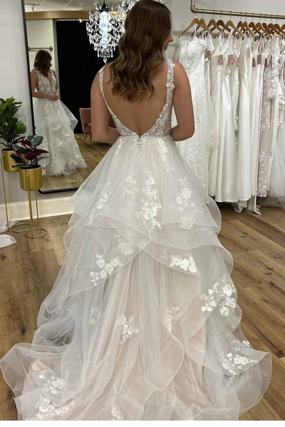 Sleeveless V neck lace applique tiered A-line wedding gown