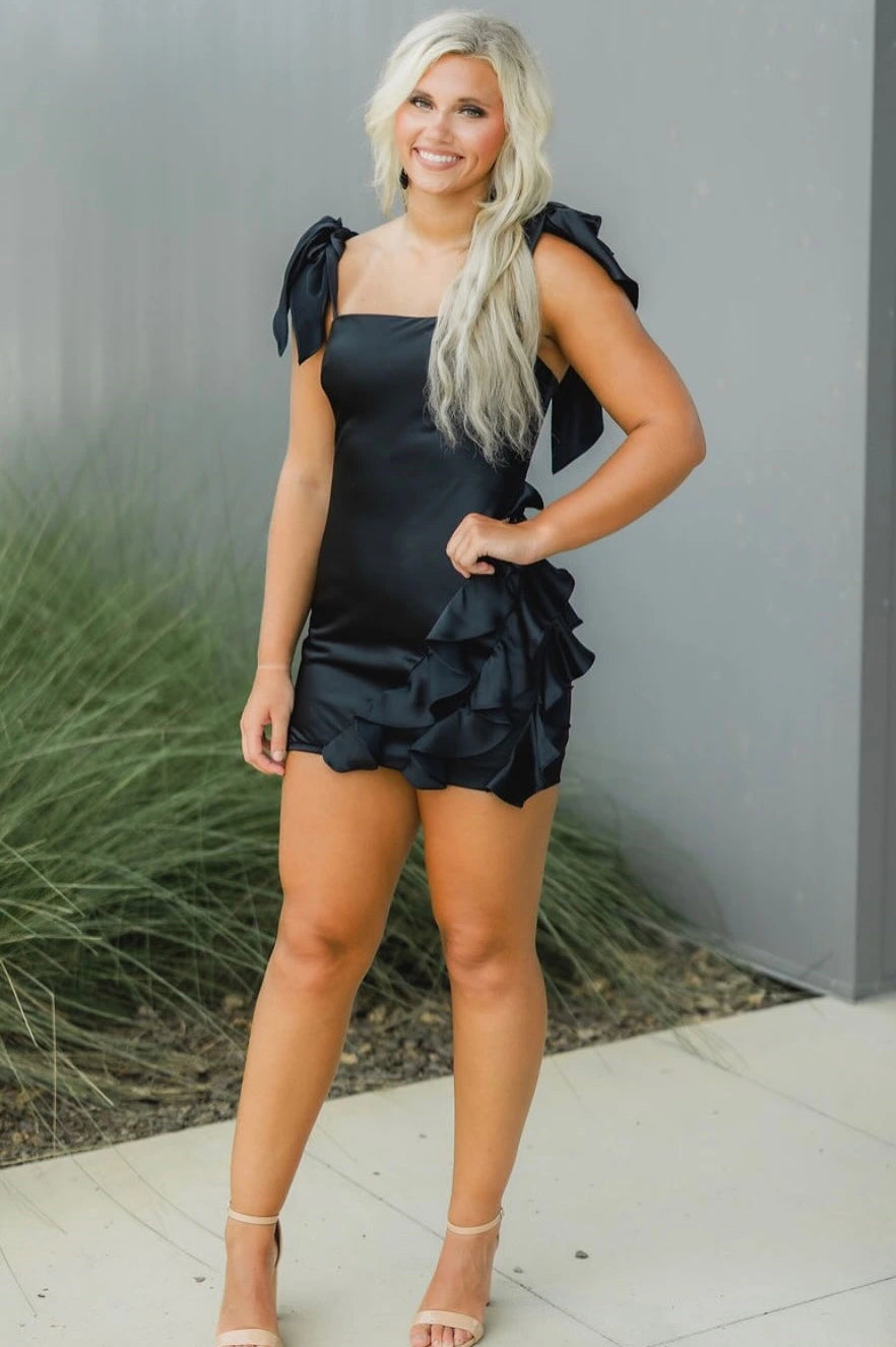 Square Neck Side Ruffle Short Homecoming Dress with Shoulder Bows