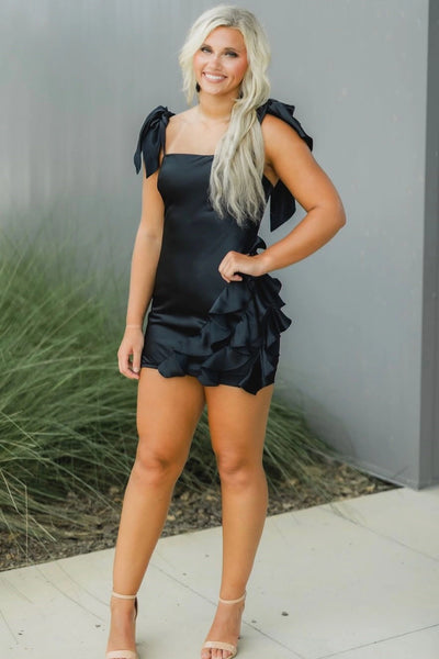 Square Neck Side Ruffle Short Homecoming Dress with Shoulder Bows