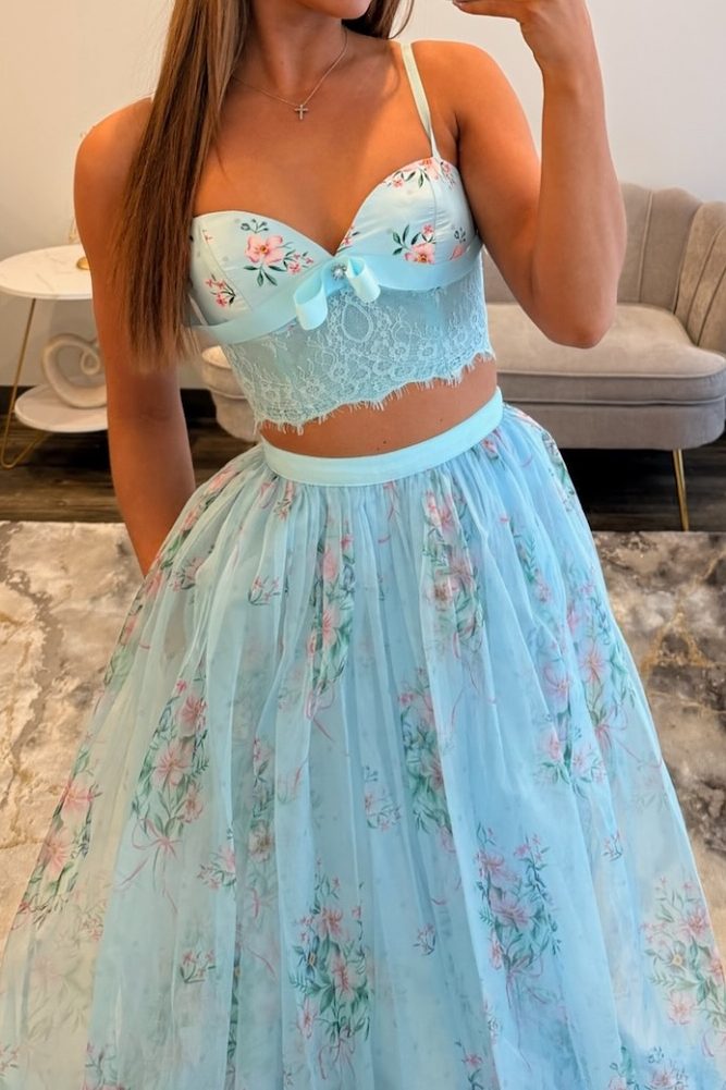 Two-Piece Lace Crop Top Tiered Tulle Maxi Prom Gown