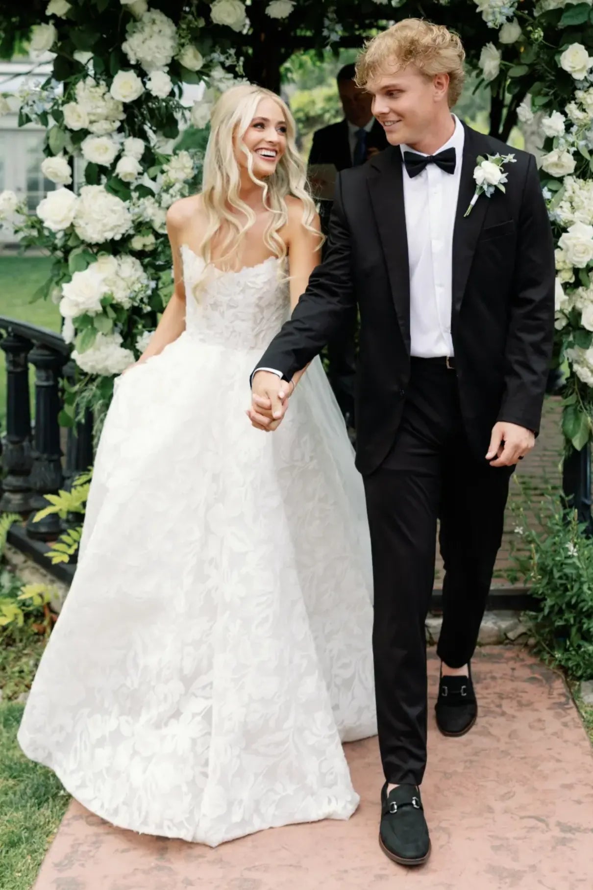 White Sweetheart Lace A-Line Wedding Dress with Chapel Train